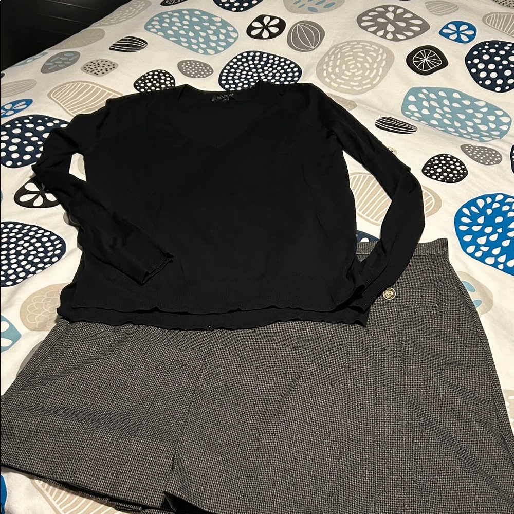 Ann Taylor Black Merino Wool Sweater